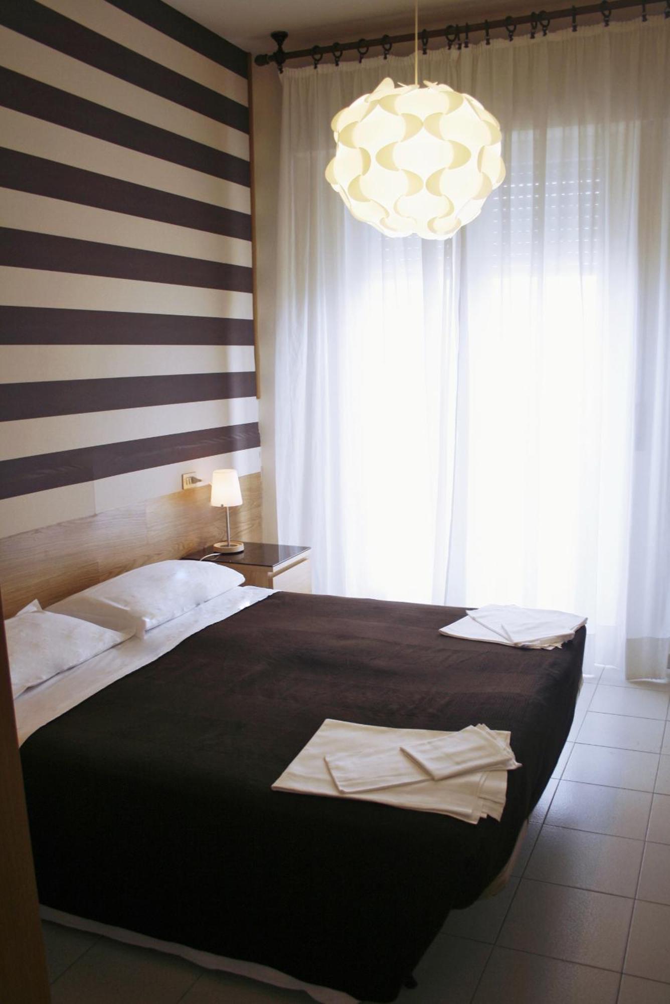 Hotel Esplanade Rimini Extérieur photo
