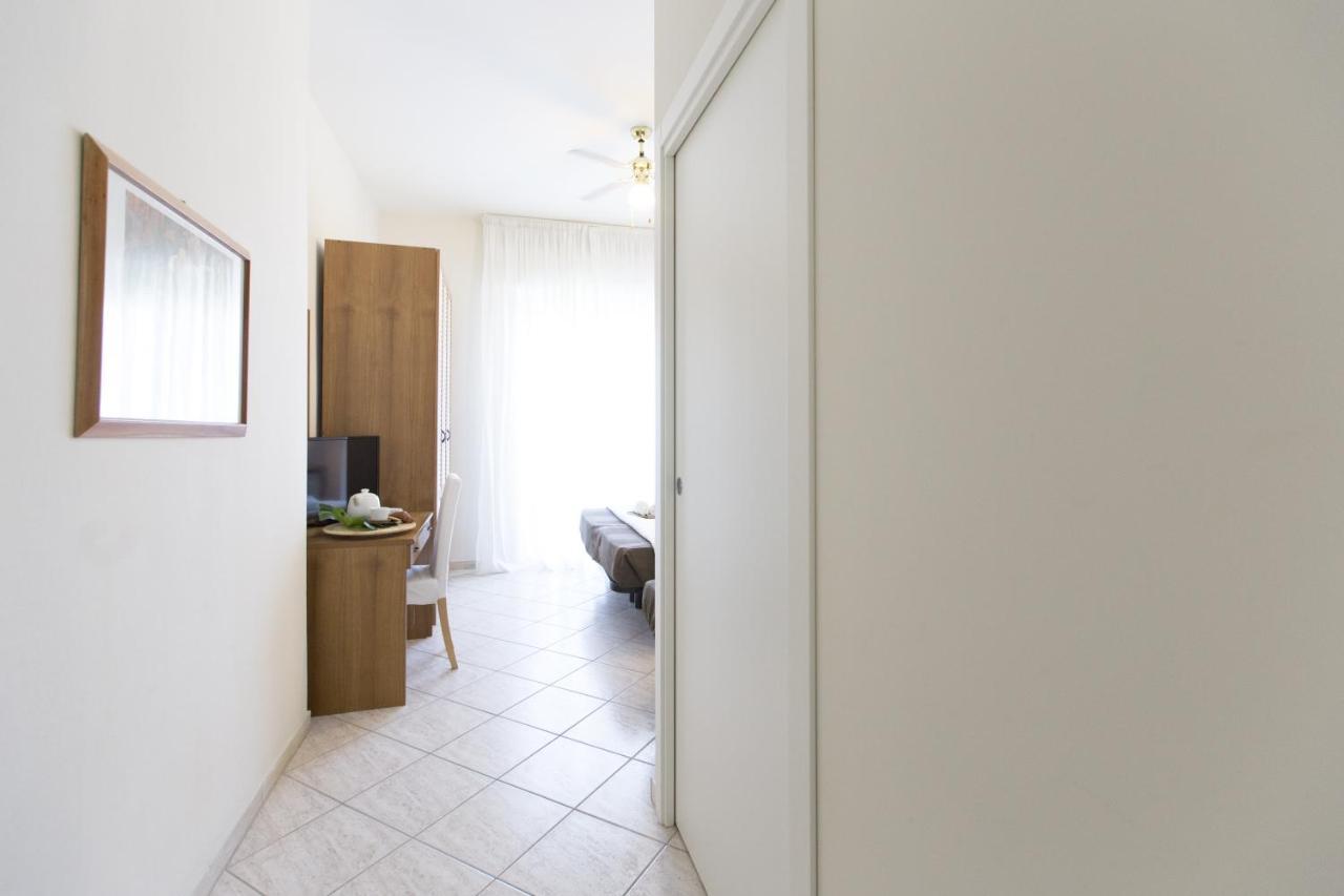 Hotel Esplanade Rimini Extérieur photo